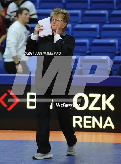 Thumbnail 3 in Benton vs. Little Rock Christian (AAA 5A Final) photogallery.