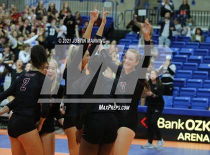 Thumbnail 3 in Benton vs. Little Rock Christian (AAA 5A Final) photogallery.