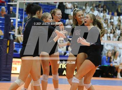 Thumbnail 3 in Benton vs. Little Rock Christian (AAA 5A Final) photogallery.