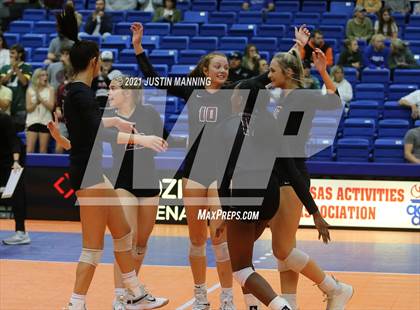 Thumbnail 3 in Benton vs. Little Rock Christian (AAA 5A Final) photogallery.