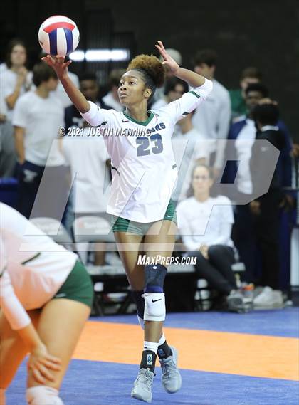 Thumbnail 3 in Benton vs. Little Rock Christian (AAA 5A Final) photogallery.