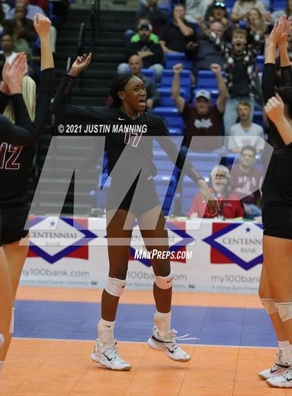 Thumbnail 1 in Benton vs. Little Rock Christian (AAA 5A Final) photogallery.