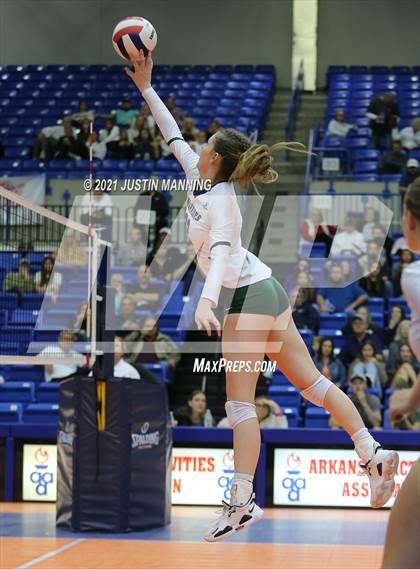 Thumbnail 3 in Benton vs. Little Rock Christian (AAA 5A Final) photogallery.