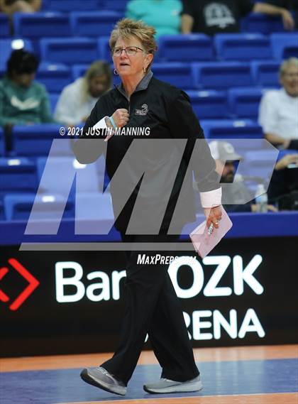 Thumbnail 1 in Benton vs. Little Rock Christian (AAA 5A Final) photogallery.