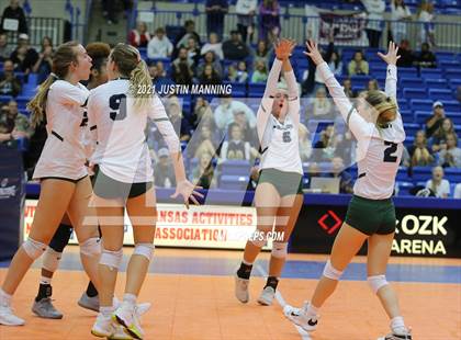 Thumbnail 2 in Benton vs. Little Rock Christian (AAA 5A Final) photogallery.