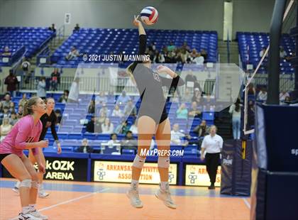 Thumbnail 3 in Benton vs. Little Rock Christian (AAA 5A Final) photogallery.