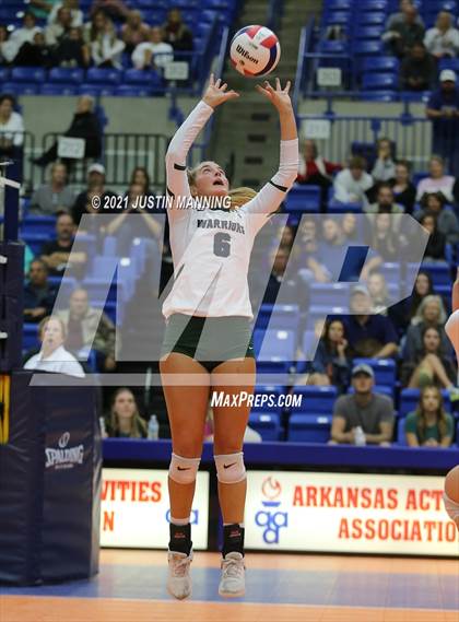 Thumbnail 1 in Benton vs. Little Rock Christian (AAA 5A Final) photogallery.