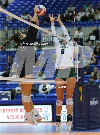 Thumbnail 2 in Benton vs. Little Rock Christian (AAA 5A Final) photogallery.