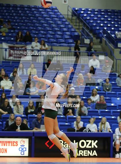 Thumbnail 2 in Benton vs. Little Rock Christian (AAA 5A Final) photogallery.