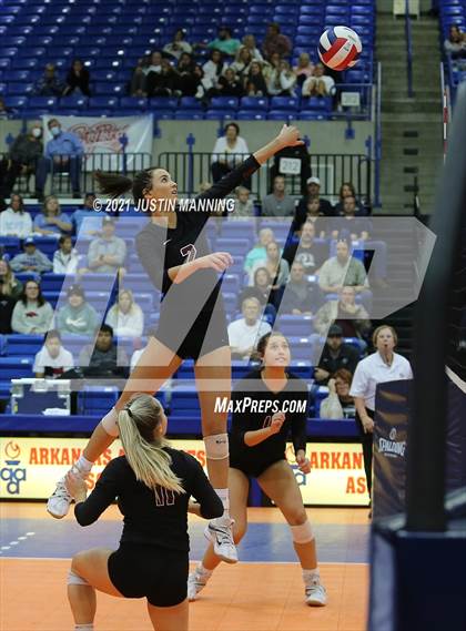Thumbnail 1 in Benton vs. Little Rock Christian (AAA 5A Final) photogallery.