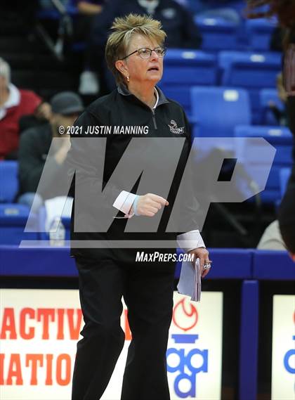 Thumbnail 3 in Benton vs. Little Rock Christian (AAA 5A Final) photogallery.