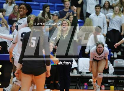 Thumbnail 1 in Benton vs. Little Rock Christian (AAA 5A Final) photogallery.