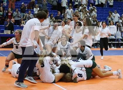 Thumbnail 1 in Benton vs. Little Rock Christian (AAA 5A Final) photogallery.