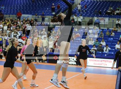 Thumbnail 3 in Benton vs. Little Rock Christian (AAA 5A Final) photogallery.