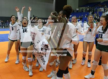 Thumbnail 3 in Benton vs. Little Rock Christian (AAA 5A Final) photogallery.