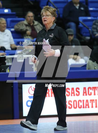 Thumbnail 3 in Benton vs. Little Rock Christian (AAA 5A Final) photogallery.