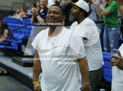 Thumbnail 2 in Benton vs. Little Rock Christian (AAA 5A Final) photogallery.