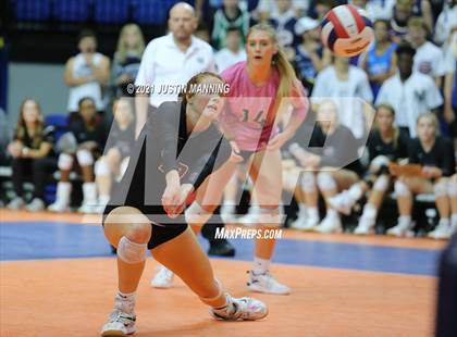 Thumbnail 3 in Benton vs. Little Rock Christian (AAA 5A Final) photogallery.