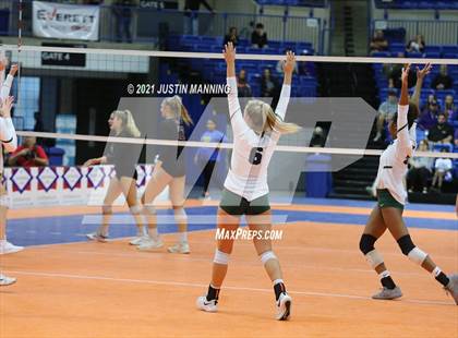 Thumbnail 3 in Benton vs. Little Rock Christian (AAA 5A Final) photogallery.