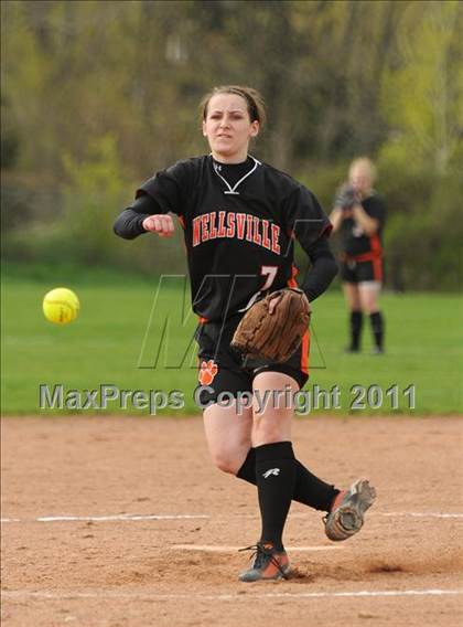 Thumbnail 3 in Wellsville @ Haverling photogallery.