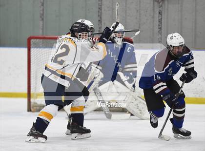 Thumbnail 1 in Suffield/Granby/Windsor Locks @ Simsbury photogallery.