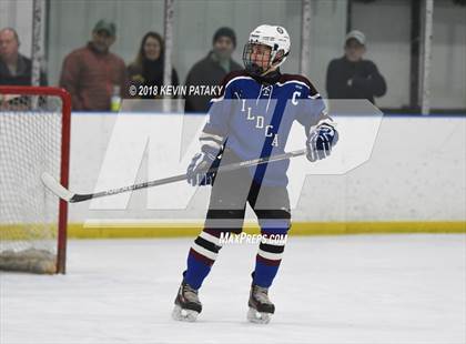 Thumbnail 1 in Suffield/Granby/Windsor Locks @ Simsbury photogallery.