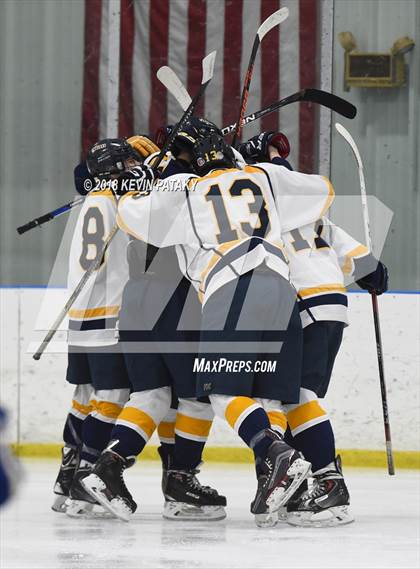Thumbnail 2 in Suffield/Granby/Windsor Locks @ Simsbury photogallery.
