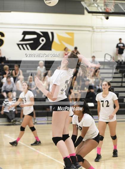 Thumbnail 1 in Mater Dei @ Foothill photogallery.