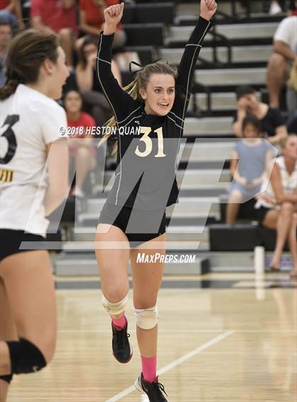 Thumbnail 1 in Mater Dei @ Foothill photogallery.