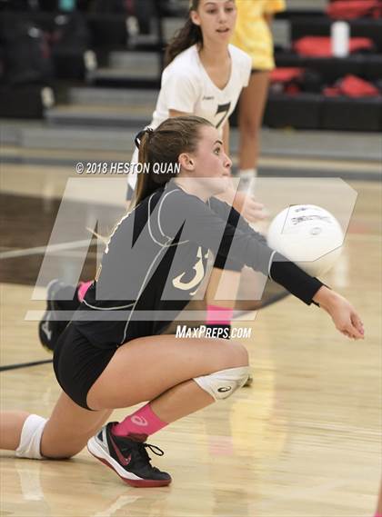 Thumbnail 3 in Mater Dei @ Foothill photogallery.