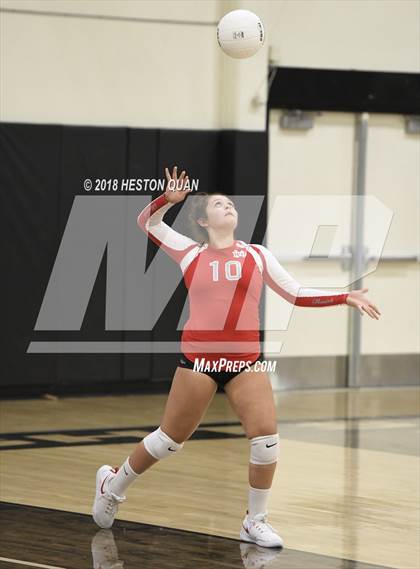 Thumbnail 1 in Mater Dei @ Foothill photogallery.