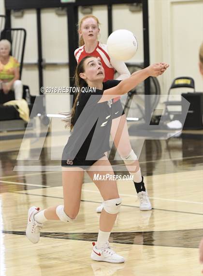 Thumbnail 1 in Mater Dei @ Foothill photogallery.