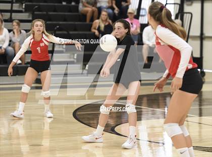 Thumbnail 3 in Mater Dei @ Foothill photogallery.