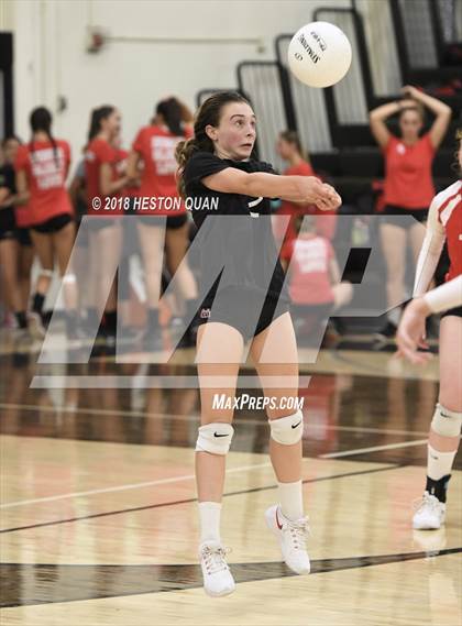 Thumbnail 1 in Mater Dei @ Foothill photogallery.