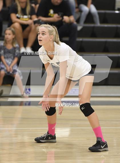 Thumbnail 3 in Mater Dei @ Foothill photogallery.