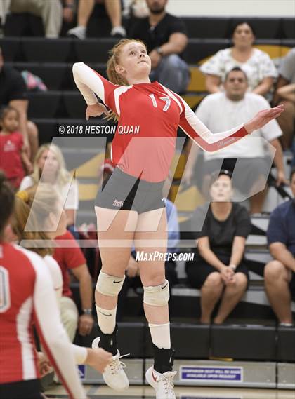 Thumbnail 1 in Mater Dei @ Foothill photogallery.