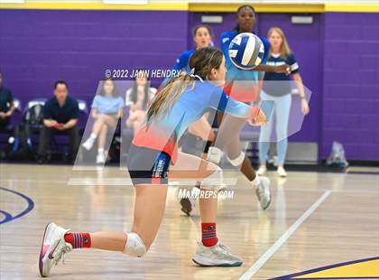 Thumbnail 1 in Fayetteville vs. Marymount (Durango Fall Classic) photogallery.