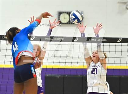 Thumbnail 1 in Fayetteville vs. Marymount (Durango Fall Classic) photogallery.