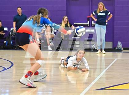 Thumbnail 2 in Fayetteville vs. Marymount (Durango Fall Classic) photogallery.