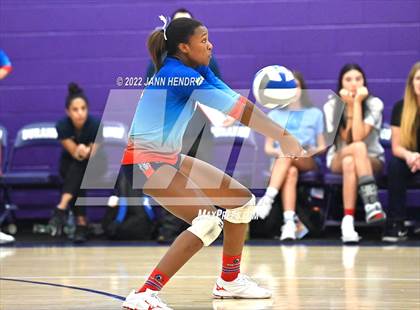 Thumbnail 2 in Fayetteville vs. Marymount (Durango Fall Classic) photogallery.