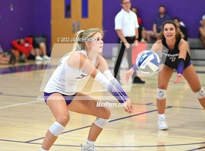 Thumbnail 1 in Fayetteville vs. Marymount (Durango Fall Classic) photogallery.