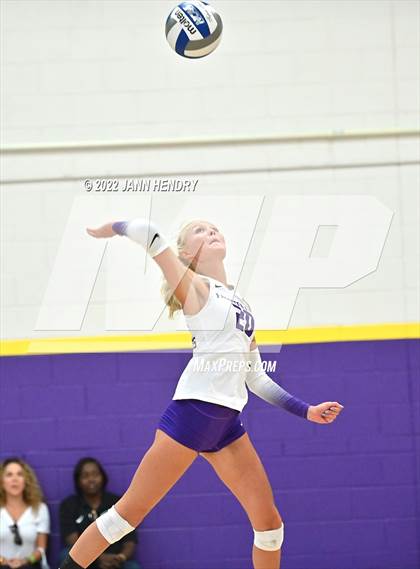 Thumbnail 3 in Fayetteville vs. Marymount (Durango Fall Classic) photogallery.