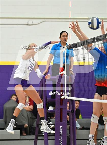 Thumbnail 1 in Fayetteville vs. Marymount (Durango Fall Classic) photogallery.