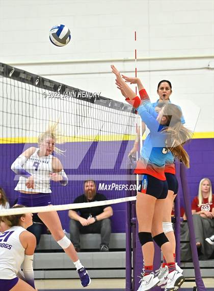 Thumbnail 2 in Fayetteville vs. Marymount (Durango Fall Classic) photogallery.