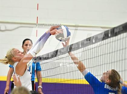 Thumbnail 2 in Fayetteville vs. Marymount (Durango Fall Classic) photogallery.