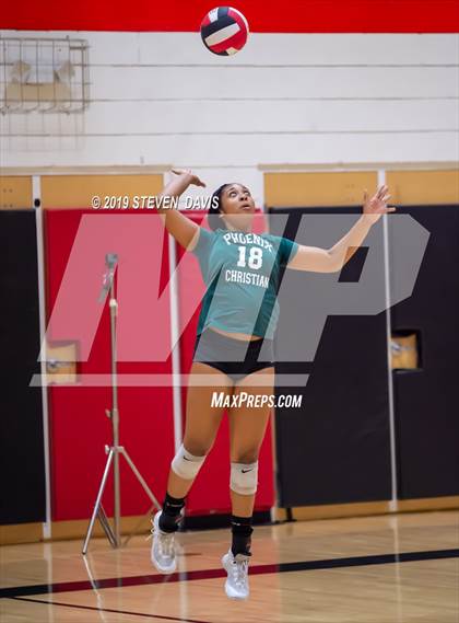 Thumbnail 2 in Chandler Prep vs Phoenix Christian photogallery.