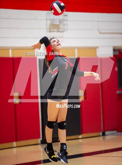 Thumbnail 2 in Chandler Prep vs Phoenix Christian photogallery.