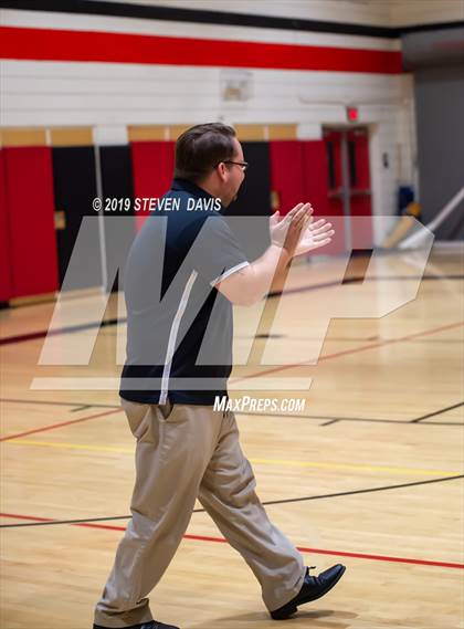 Thumbnail 2 in Chandler Prep vs Phoenix Christian photogallery.