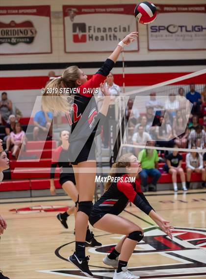 Thumbnail 1 in Chandler Prep vs Phoenix Christian photogallery.