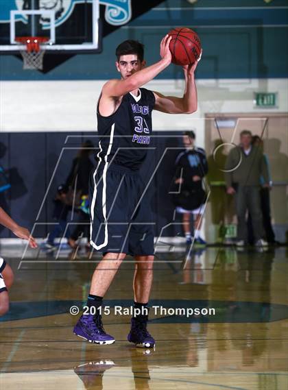 Thumbnail 2 in College Park vs. Edison (Adidas Challenge) photogallery.